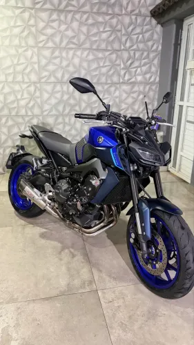 Yamaha Mt09 2025 Impecável Apenas 5 mil km !!