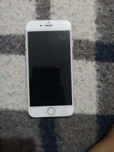 iPhone 8
