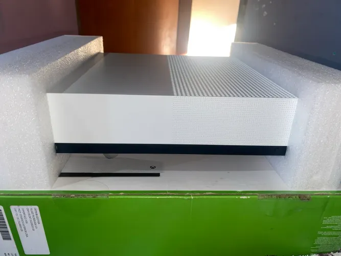 Xbox one s edição digital