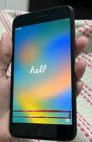 Celular iPhone 8 Plus