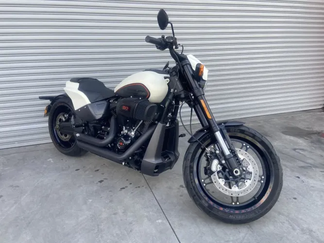 Harley-davidson Softail fxdr 2019