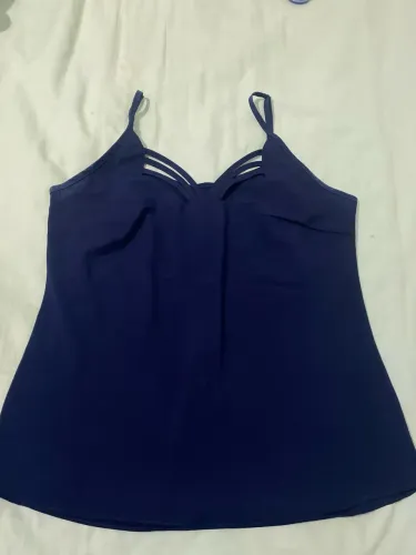 Blusas variadas 20,00$