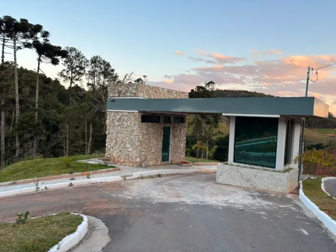 Excelente lote em Barbacena