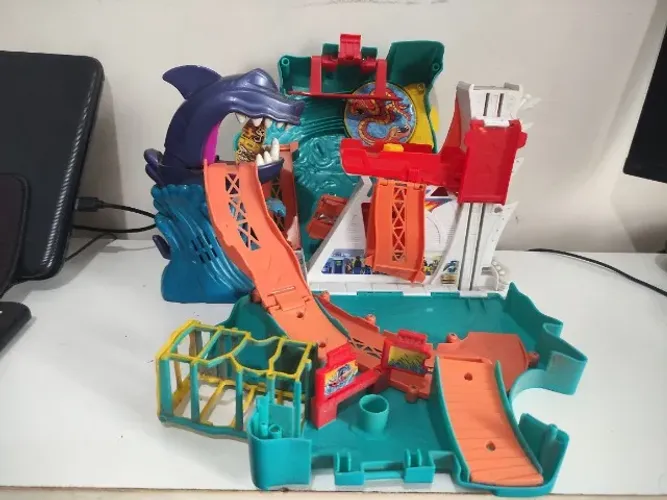 Pista Hot Wheels -Maleta Tubarão - original Mattel 2008 Colecionador