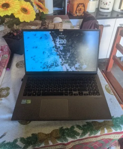 ASUS VivoBook 15 X512FJ