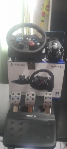  Volante, Pedais e Câmbio Logitech G29 SE Driving Force