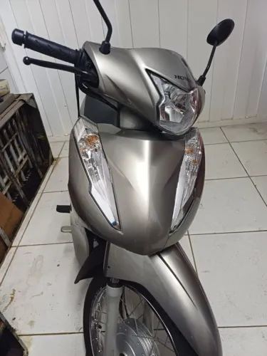 Honda Biz 110i 2024