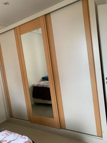 Guarda roupas 3 portas