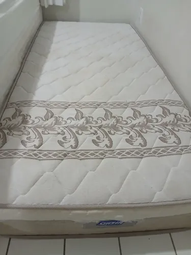Colchão de solteiro 