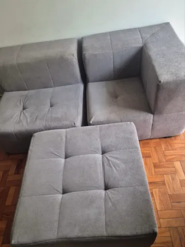 Sofá Modular Cinza + Puff - Moderno e Confortável