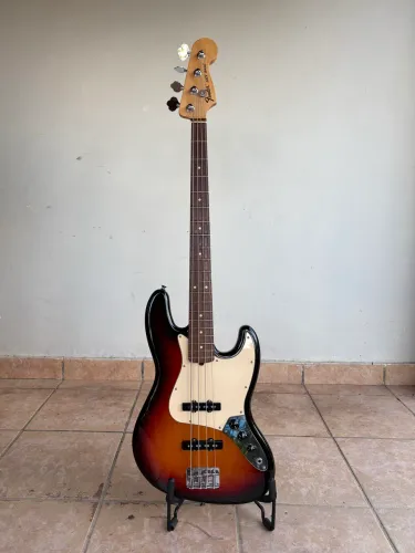 Baixo Fender Jazz Bass Americano (SX, Tagima, Sire, Warwick, Seizi)