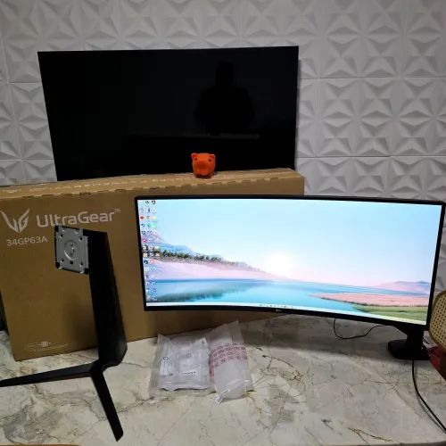 Monitor Gamer LG UltraGear 34GP63A 34" Curvo UltraWide WQHD 160Hz ? Usado como Novo