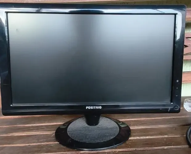 Monitor Positivo 60HZ 18POL