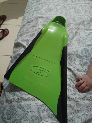 Pe de pato Genesis