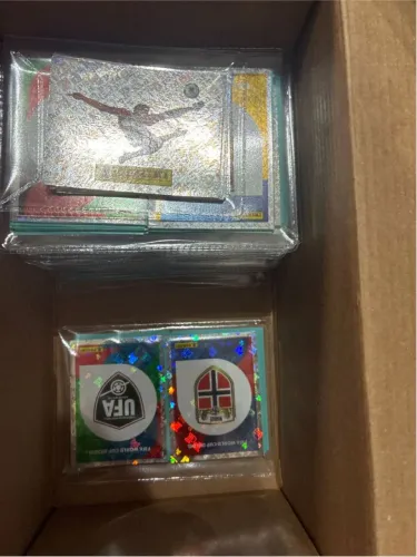 Kit 980 figurinhas copa 2026 completo pra colar.
