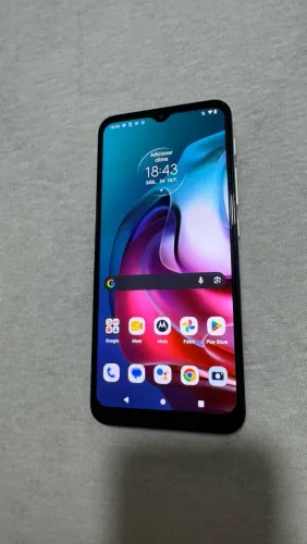 Vendo moto G30 + carregador original