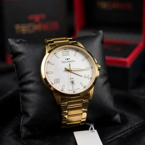 Technos banhado a ouro