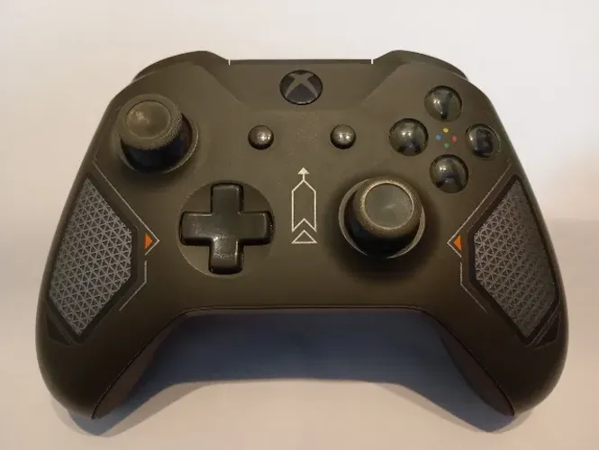 Controle Xbox One Wireless - Combat Tech Special Edition
