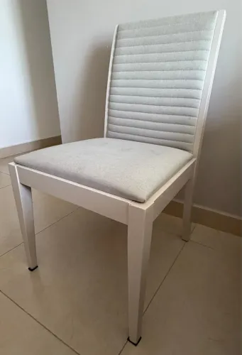 Cadeiras de Jantar em Ótimo Estado - Venda