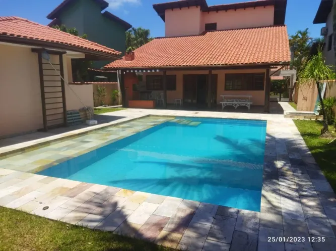 Casa à Venda em Bertioga - Bougainville II