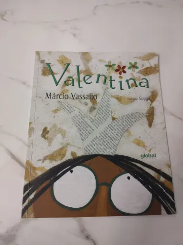 Livro infantil Valentina