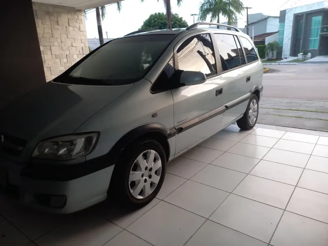 Chevrolet Zafira Expres. 2.0 MPFI Flexpower 5P AUT 2009