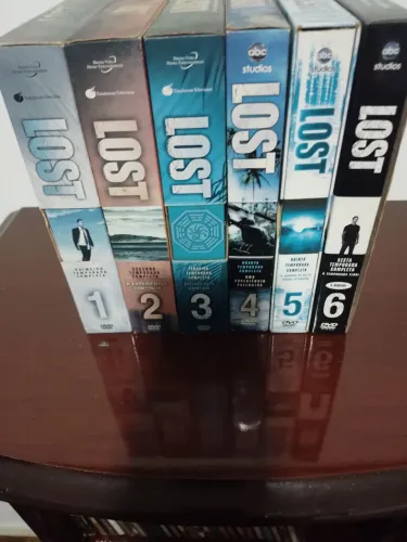 Vendo Colecao DVDs e Boxes