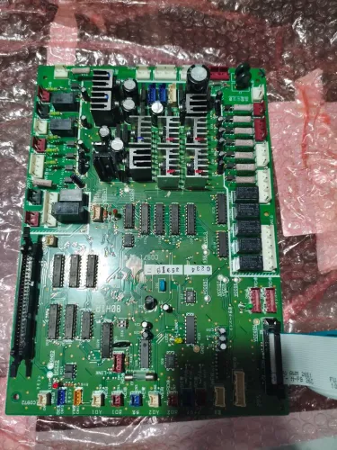 Placa Principal Chiller Hitachi 