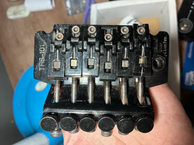 Bloco floyd rose ibanez trs 001 takeuchi