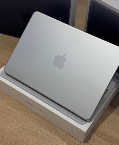 MacBook neo 8/256Gb - LACRADO