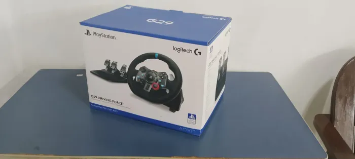 G29 Logitech mais cambio de 6 macha