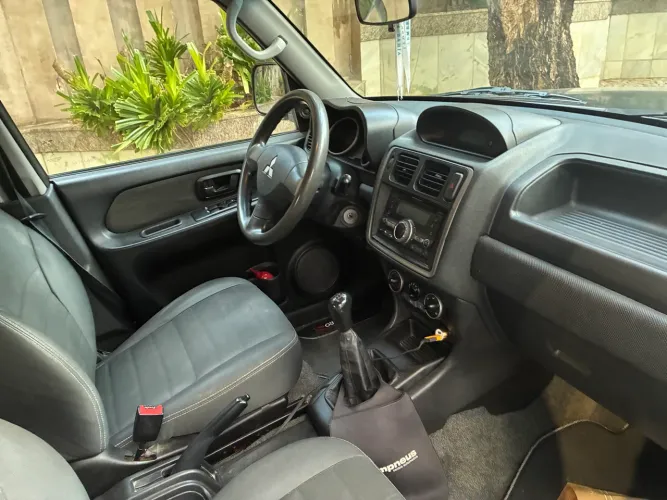 Mitsubishi Pajero TR4 2.0 Flex 16V 4X2 Mec. 2014