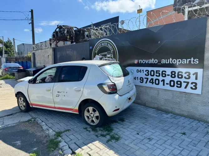 Sucata Renault Sandero 2018 1.0 3cc para retirada de peças