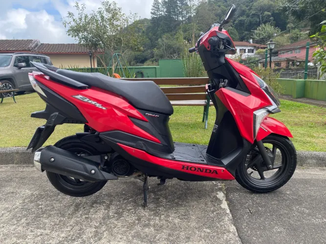 Honda Elite 125 | 2019 Vermelha | Apenas 7.500km | Pneus novos