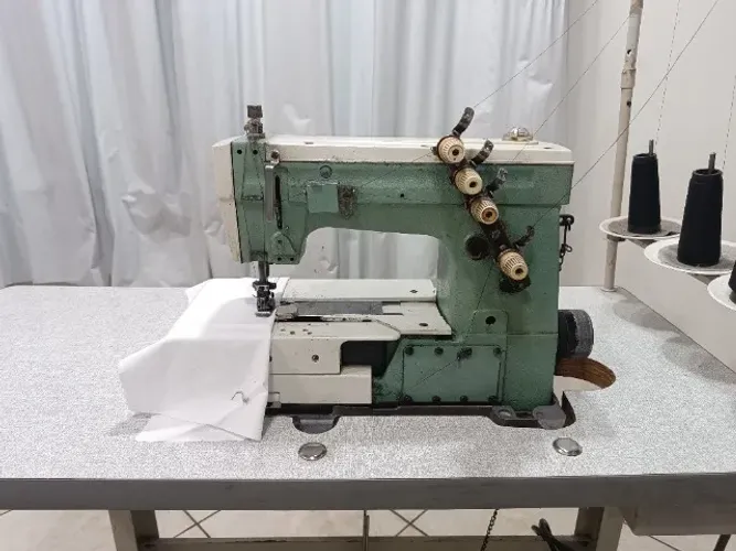 Máquina de Costura Cobertura Kansai Special