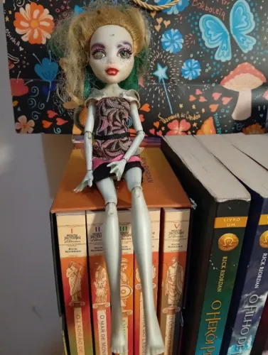 Boneca Lagoona monster original mattel usada