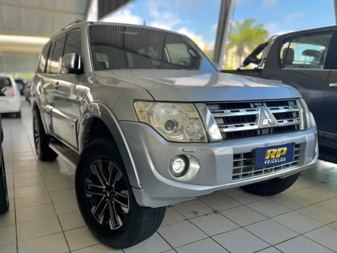 Mitsubishi Pajero Full GLS/gls/pkhpe 3.2 Dies.ti 5P 2012