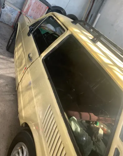 Brasília amarela ano 77