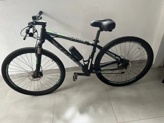 Bicicleta Sense Rock Evo 2022 - Aro 29 - Excelente estado 