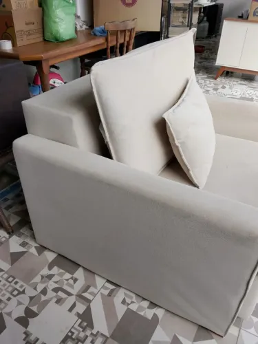 POLTRONA RETRÁTIL