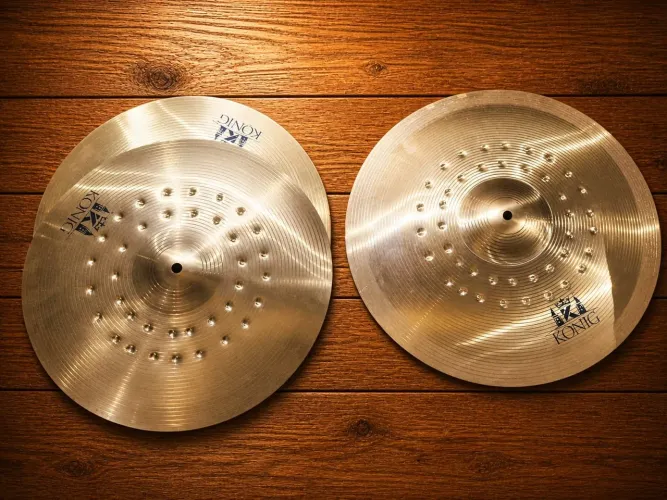 Kit Pratos konig hit hat 14 + Crash 16