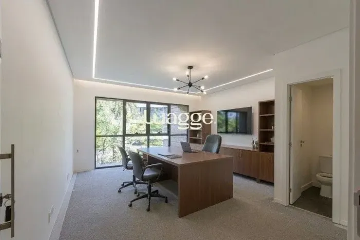 Conjunto/Sala para Locação/Aluguel - 33.07m², 0 dormitórios, 1 vaga - Tristeza