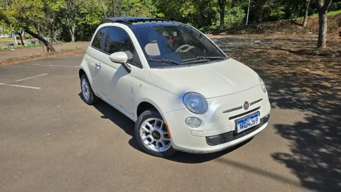 Fiat 500 Cult 1.4 Flex 8V EVO Dualogic 2013