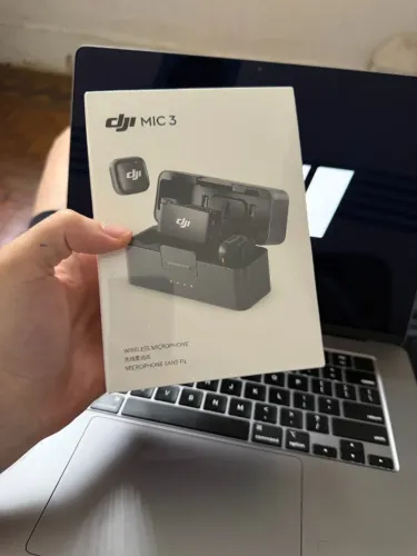 DJI Mic 3 (2 TX + 1 RX + Case de Carregamento) - Novo e Lacrado