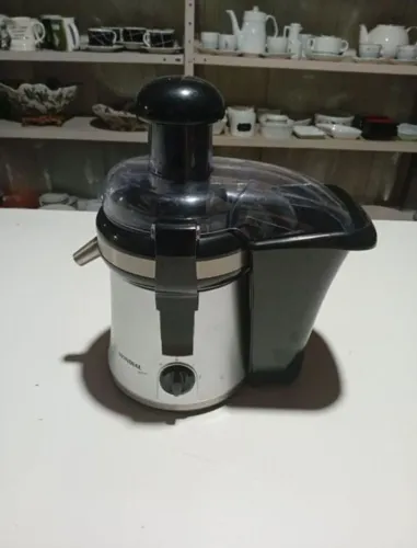 centrífuga espremedor de frutas juicer mondial