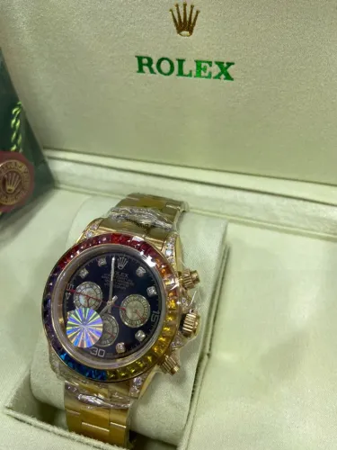 Relógio Rolex Daytona Rainbow Dourado - Estilo Exclusivo