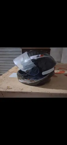 Capacete infantil fechado