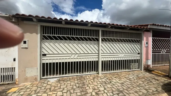 Casa 3 quartos Valparaiso de Goias