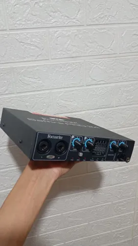 Interface Focusrite Saffari Pro 24 vendo ou troco por outra