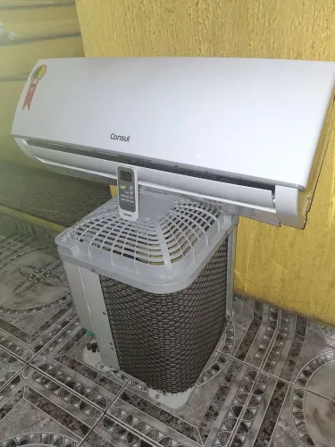 Split Consul 12000 btus 220v novíssimo